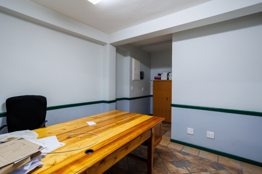 To Let commercial Property for Rent in George South Western Cape